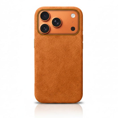 Pixxelcase® Alcantara Lederhülle für iPhone 17–17 Air | WALD GRÜN