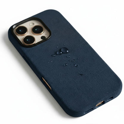 Pixxelcase® Alcantara-Leder iPhone-Hülle für 13–16 Pro Max | OZEANBLAU
